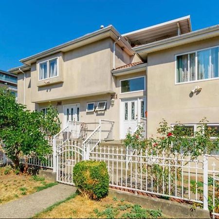 Llt Fraser Homeaway Vancouver Exterior photo