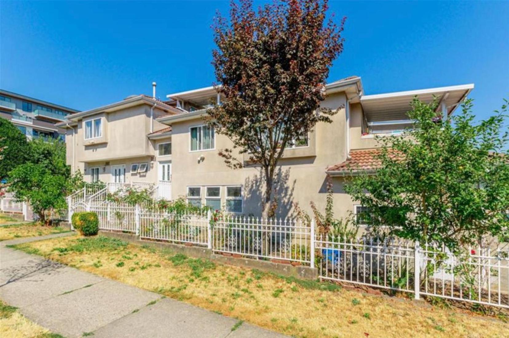 Llt Fraser Homeaway Vancouver Exterior photo